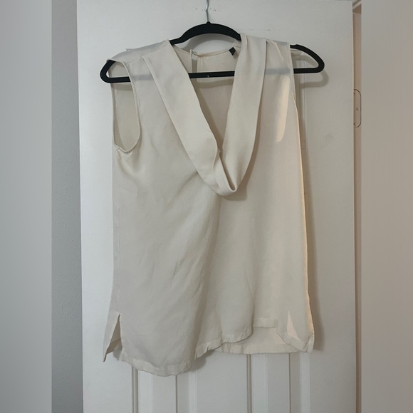 Blouse - Picture 3 of 3